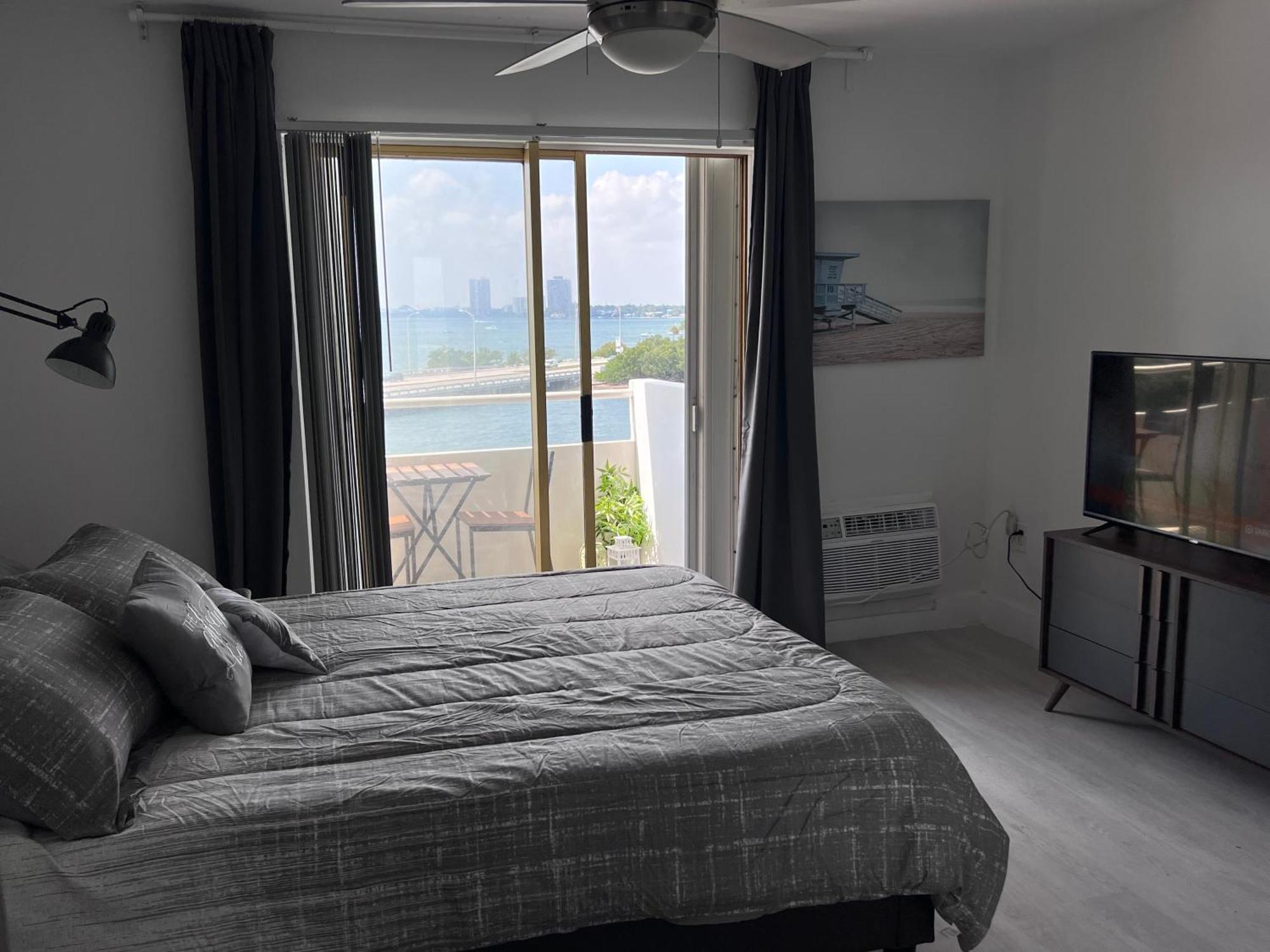 Unique Water Views, Free Parking 1Bed 1 Bath Rooffornomads 416 Apartman Miami Beach Kültér fotó