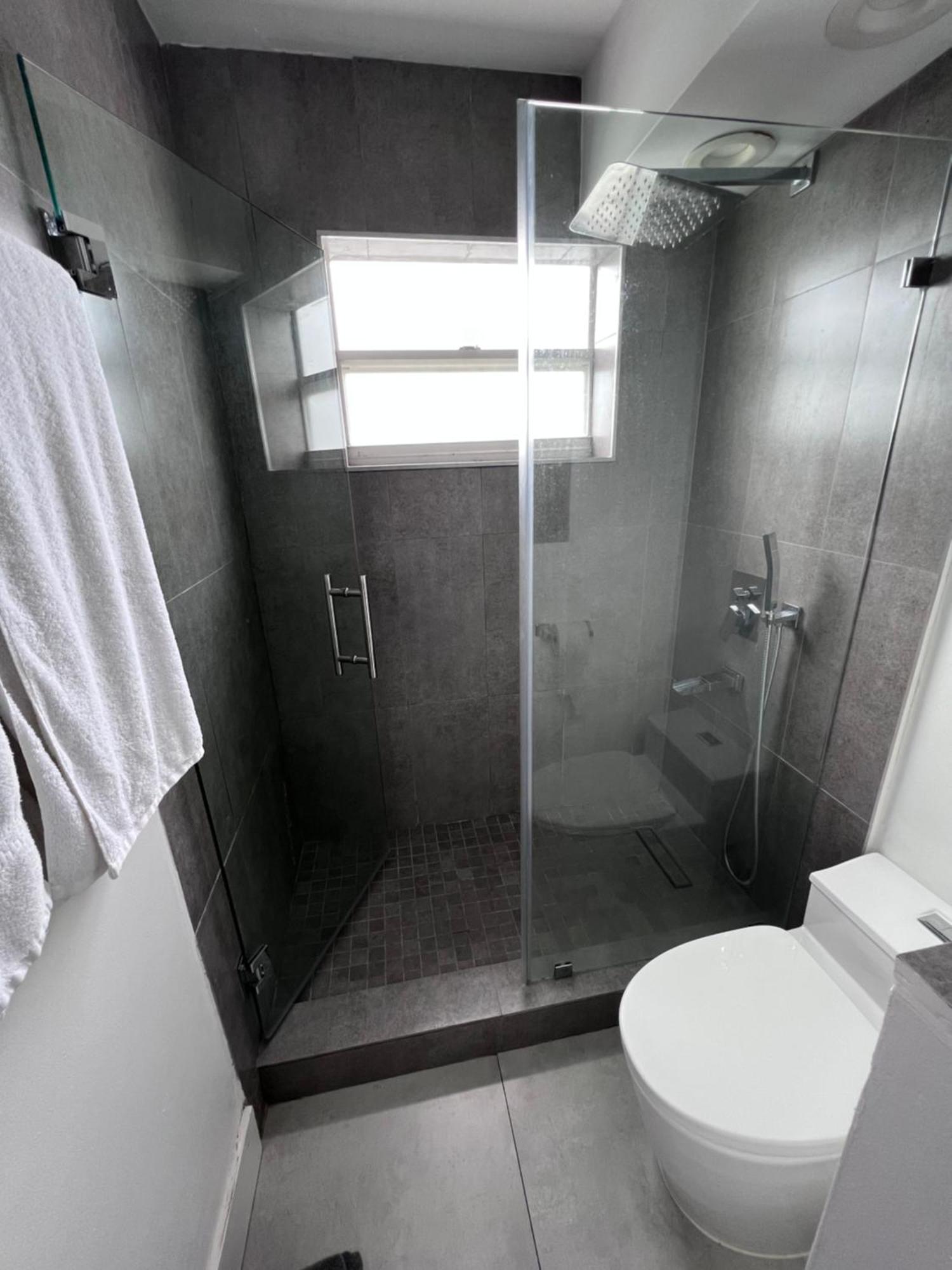 Unique Water Views, Free Parking 1Bed 1 Bath Rooffornomads 416 Apartman Miami Beach Kültér fotó